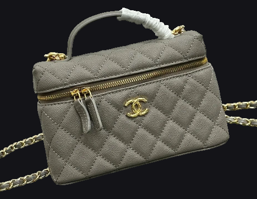 Chanel Chanel Tote Bag — Latest Finds find on LitBuy Finds